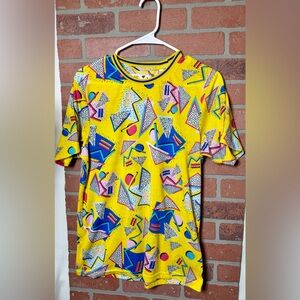 90s Print Geometric Pattern T-Shirt Size Medium